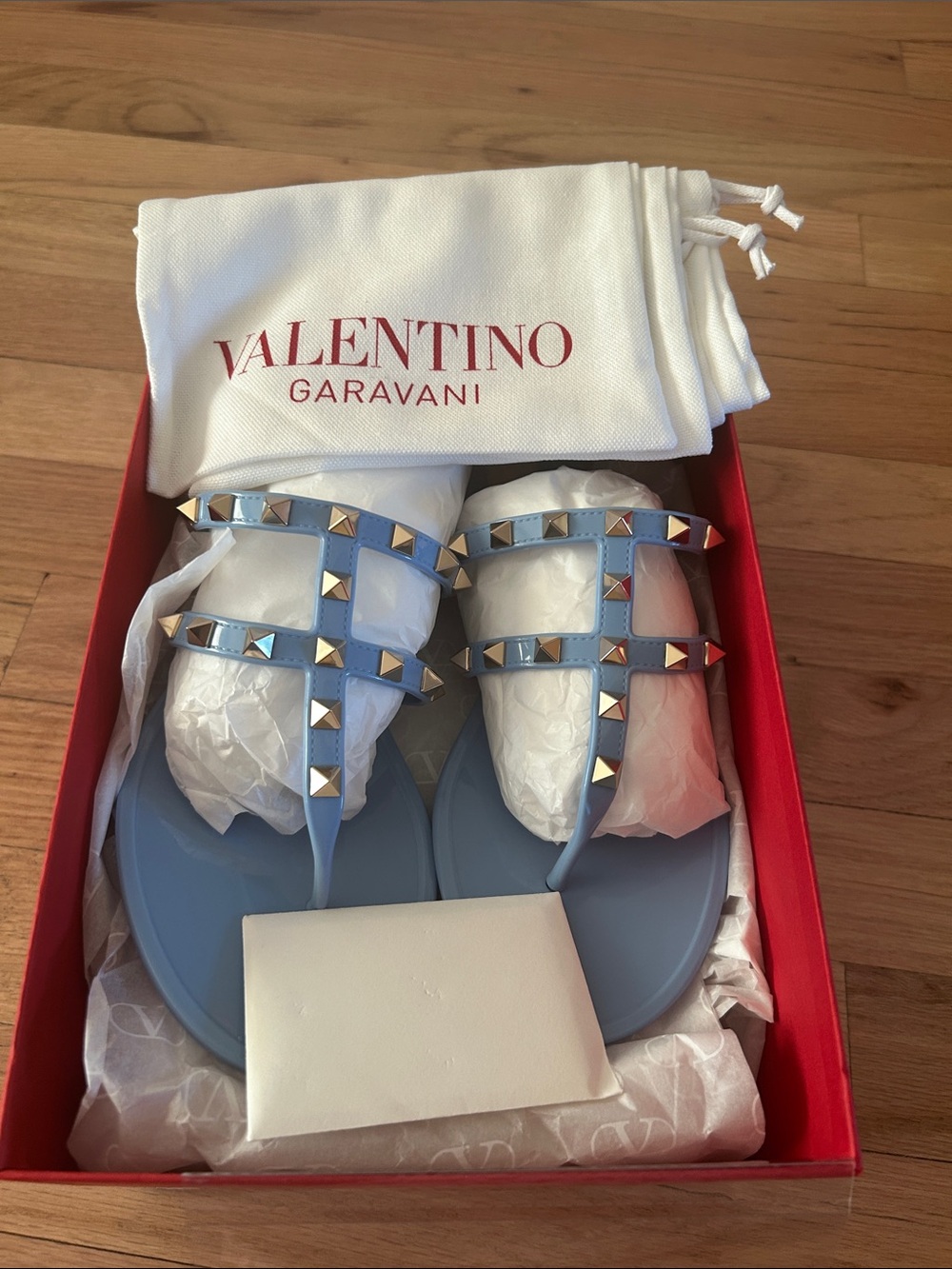 Brand New Valentino Garavani Light Blue Rockstud Jelly Thong Sandals - Picture 11 of 11